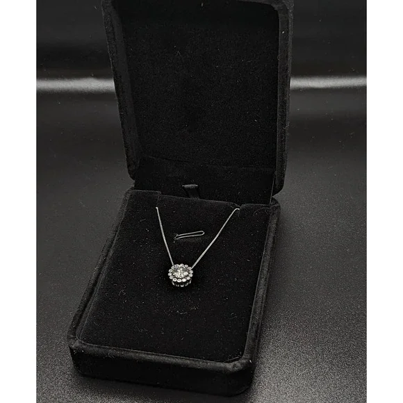 Certified 1 ct Genuine White Moissanite  necklace 925 Sterling silver 2. - Picture 8 of 8